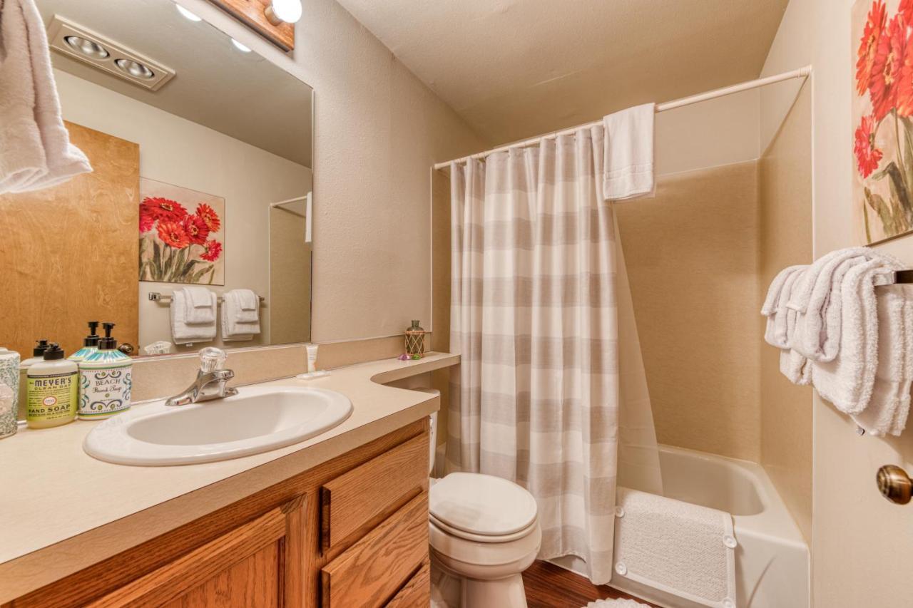 Ocean View Vacay Apartamento Rockaway Beach Exterior foto