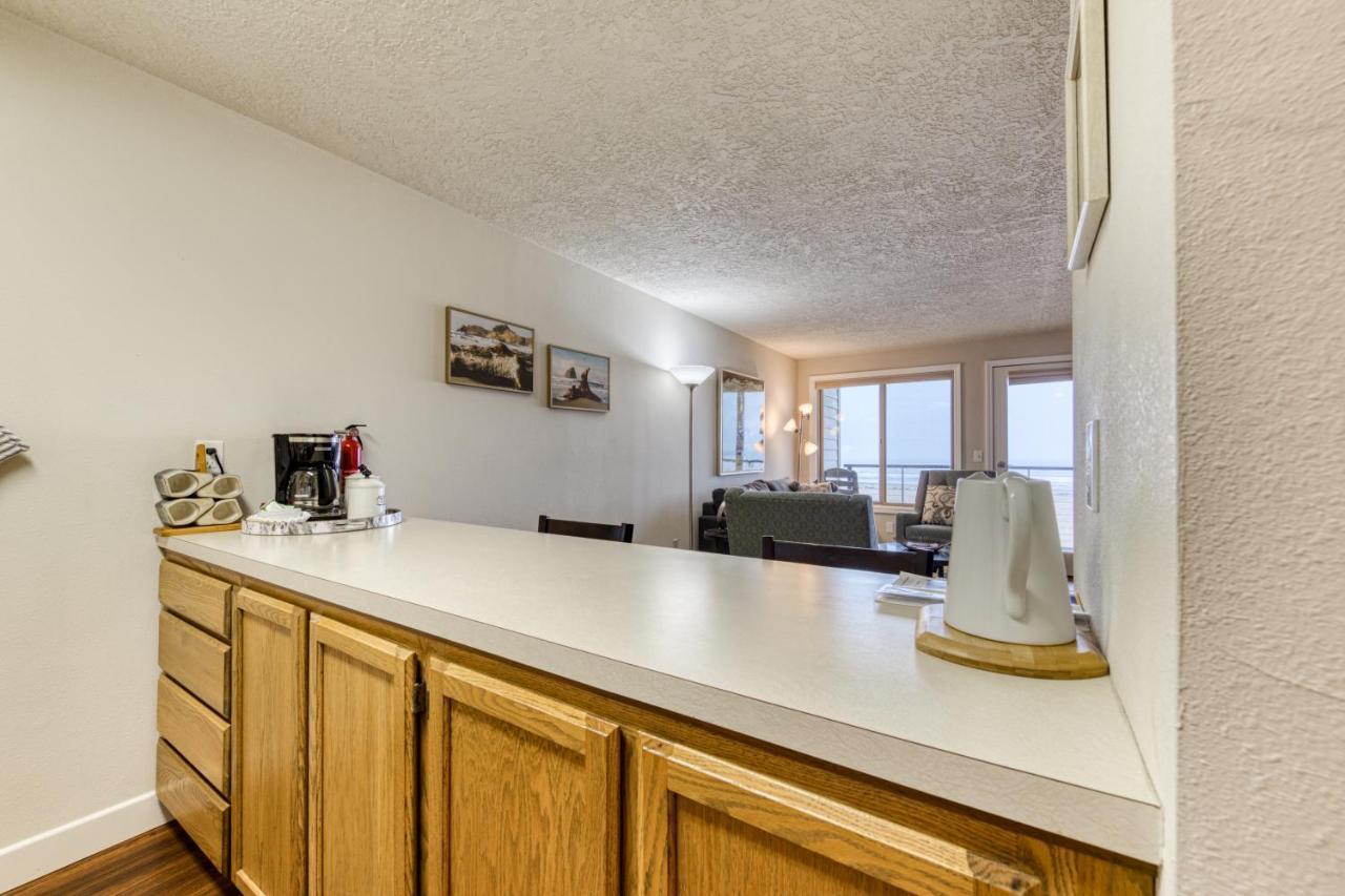 Ocean View Vacay Apartamento Rockaway Beach Exterior foto